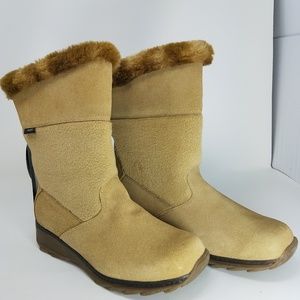 NWT Sporto 9 Polartec Classic 200 waterproof suede